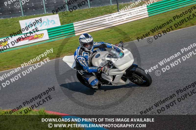 PJM Wedding Photography;enduro digital images;event digital images;eventdigitalimages;mallory park;mallory park photographs;mallory park trackday;mallory park trackday photographs;no limits trackdays;peter wileman photography;racing digital images;trackday digital images;trackday photos